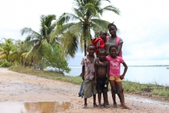 Family in Gales Point. Photo: Hannah Ratcliff